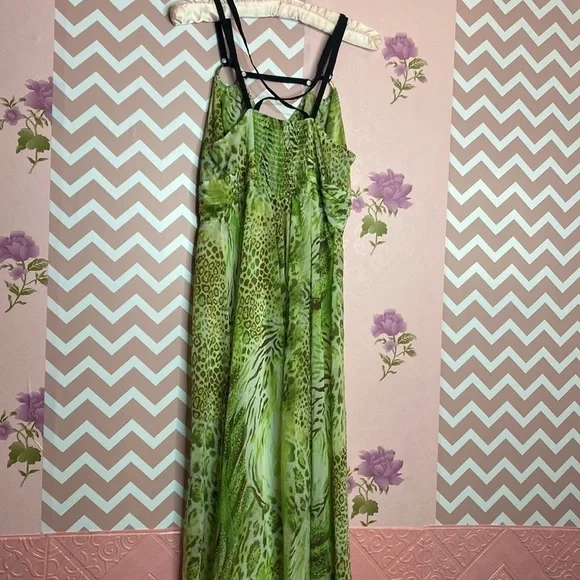 🌷 Vipart & Lolavien 🌷 Gorgeous Soft Like Silk Green Leopard Print Maxi Dress - Picture 8 of 8